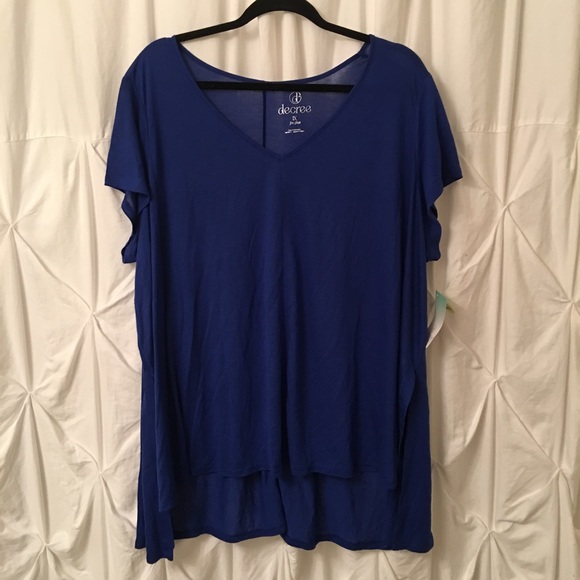 Decree Tops - Decree / 50% off bundles